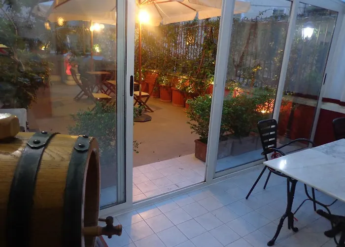 A Le Tue Vacanze Oda ve Kahvaltı Roma